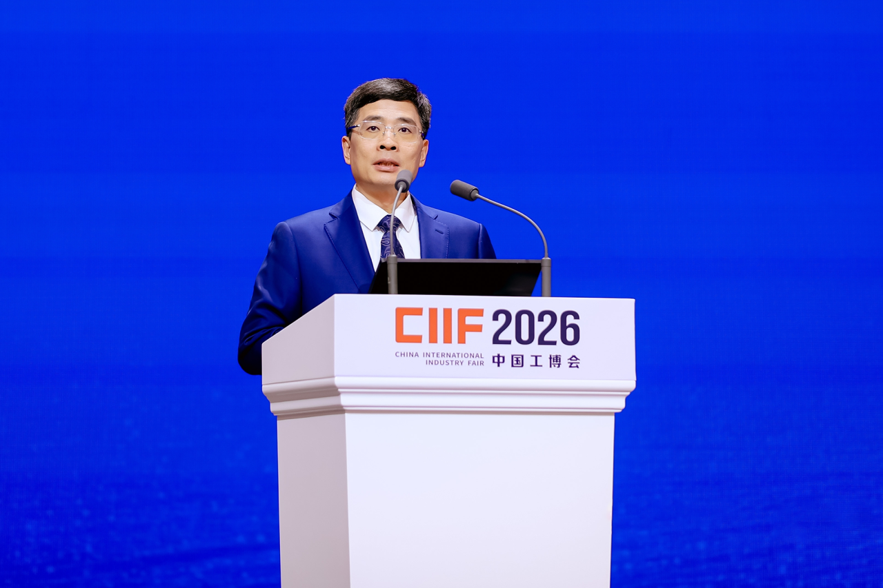 周总封面.png